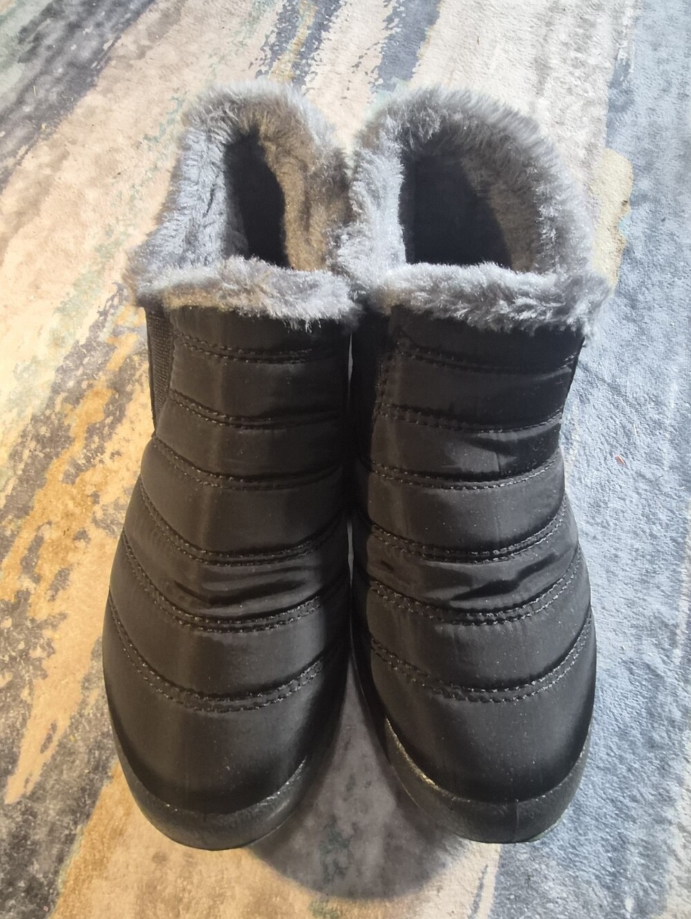BJ Women's Faux Fur-Lined Waterproof Winter Snow Boots